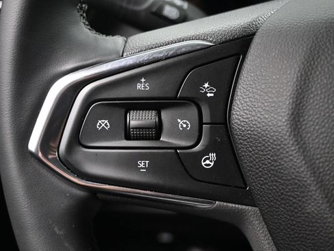 New 2025 Chevrolet TrailBlazer LT w/ Convenience Package FWD image 24