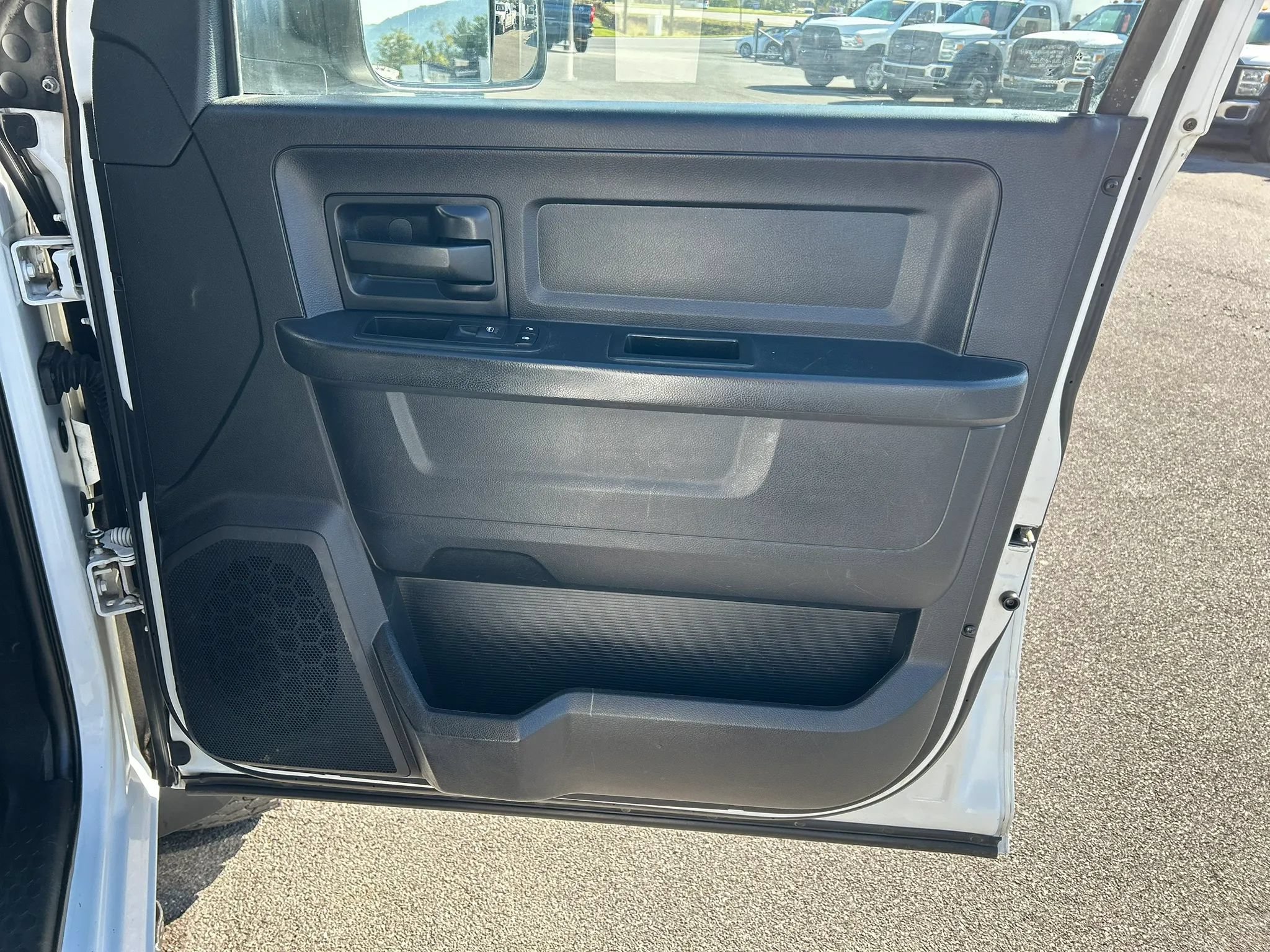 Used 2017 RAM 4500 Tradesman AWD/4WD image 18