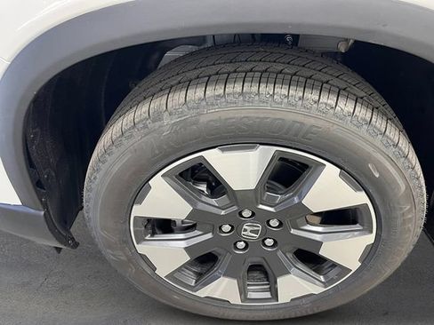 New 2026 Honda Pilot Elite image 13