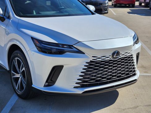 Used 2024 Lexus RX 350 Premium image 7