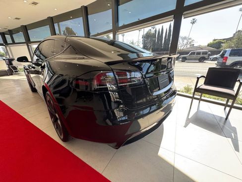 Used 2022 Tesla Model S image 7