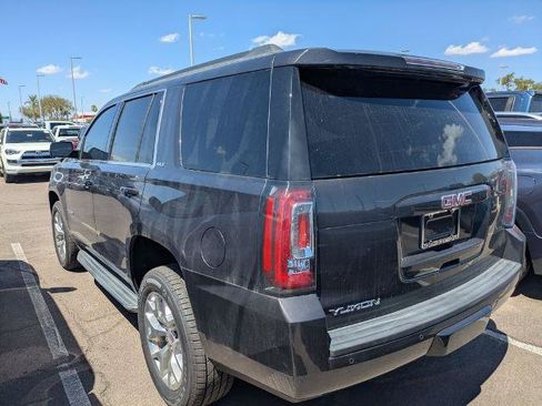 Used 2016 GMC Yukon SLT RWD image 3