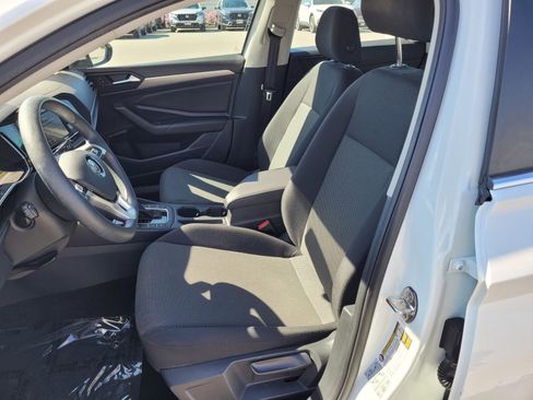 Used 2019 Volkswagen Jetta S image 10