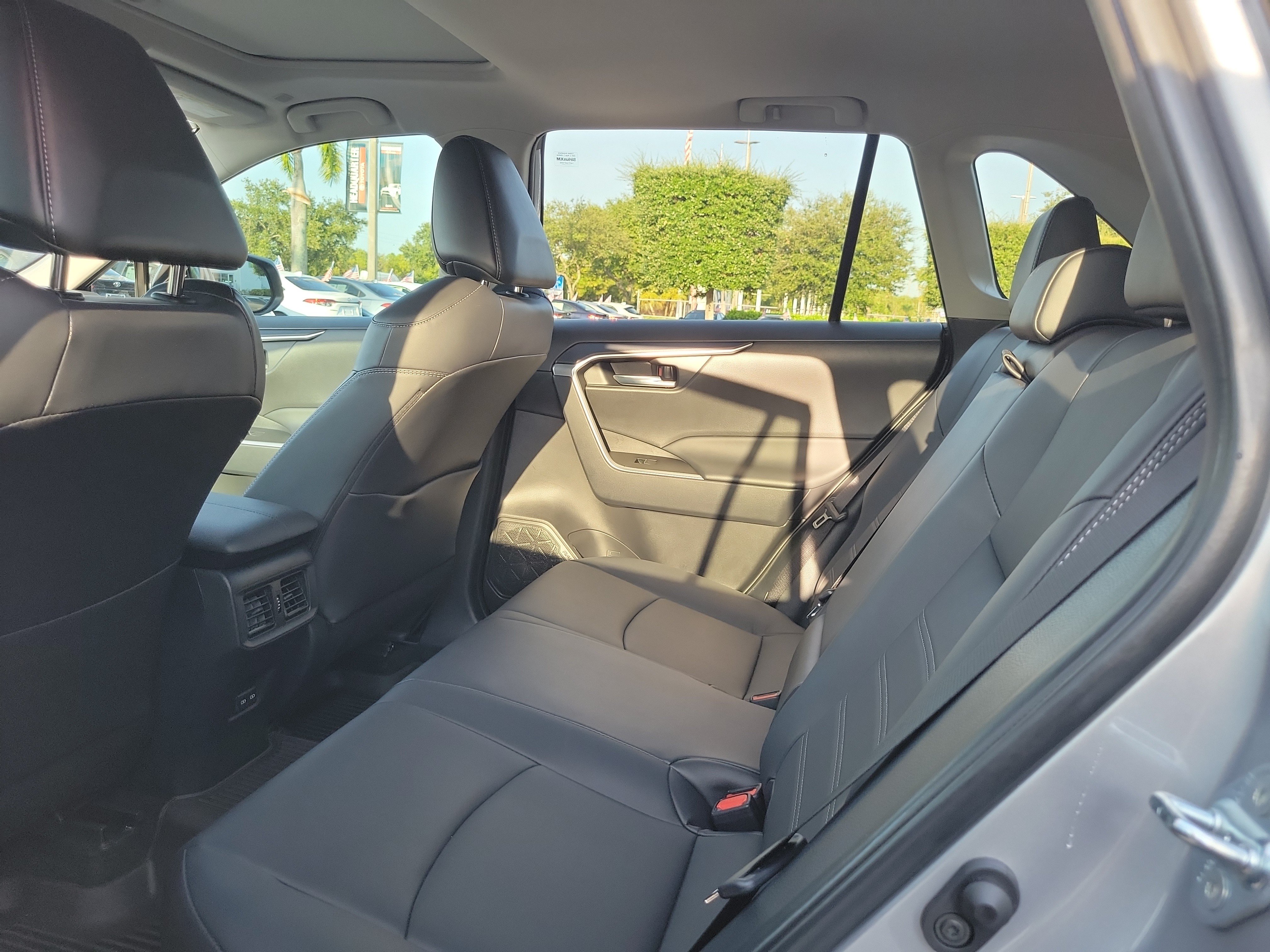 Used 2025 Toyota RAV4 XLE Premium FWD image 18