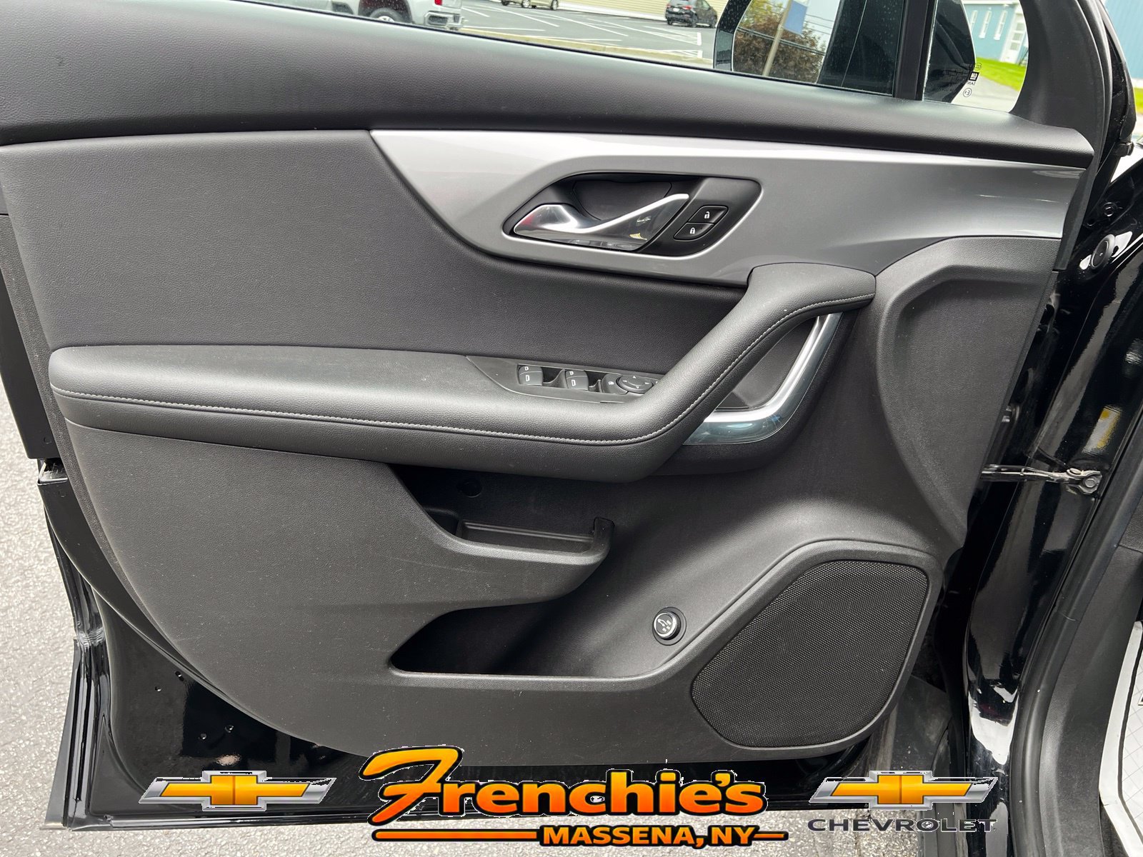 Used 2019 Chevrolet Blazer LT AWD/4WD image 11
