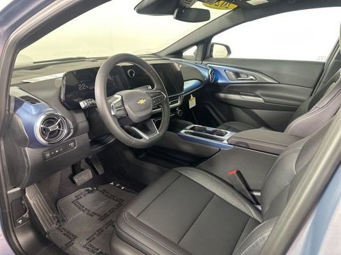 New 2026 Chevrolet Equinox EV LT image 20