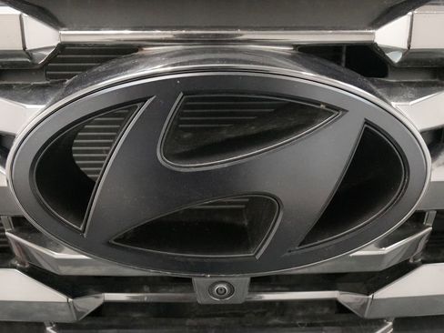 Used 2025 Hyundai Tucson Limited image 14