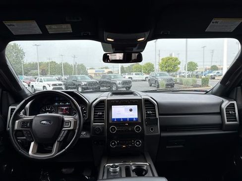 Used 2021 Ford Expedition XLT AWD/4WD image 12