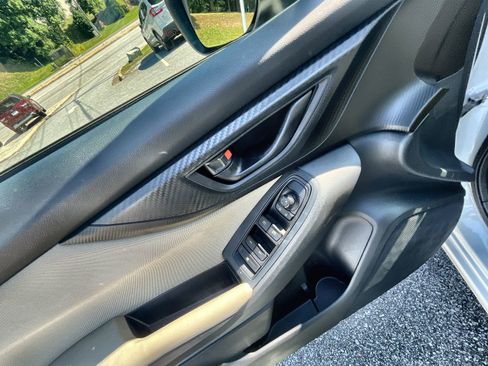 Used 2018 Subaru Impreza 2.0i AWD/4WD image 17
