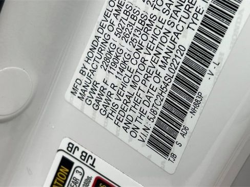 Certified 2025 Acura RDX w/ Technology Package image 37