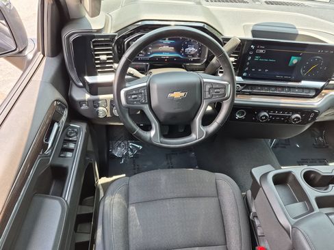Used 2024 Chevrolet Silverado 1500 LT AWD/4WD image 28