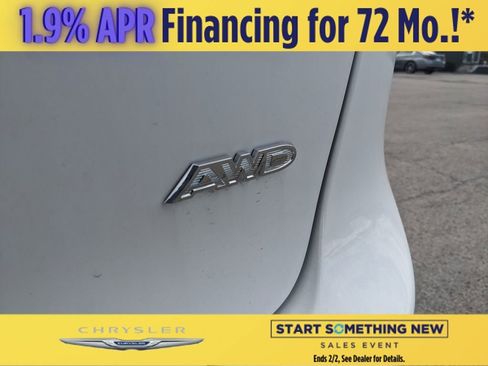 New 2026 Chrysler Pacifica Select image 29