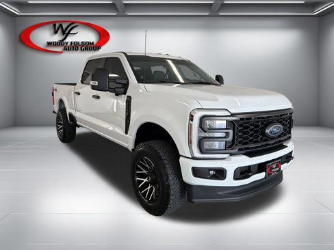 Used 2024 Ford F250 XL w/ STX Appearance Package AWD/4WD image 3