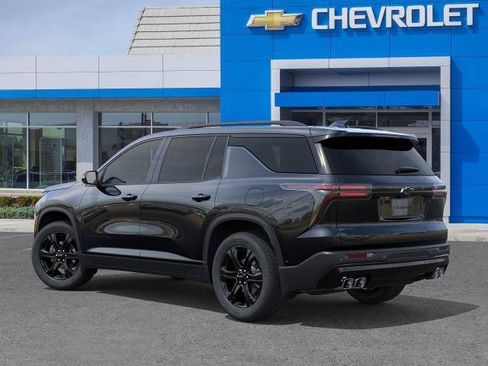 New 2027 Chevrolet Traverse LT w/ Midnight/Sport Edition FWD image 3