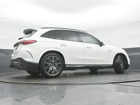 Used 2024 Mercedes-Benz GLC 43 AMG 4MATIC image 32