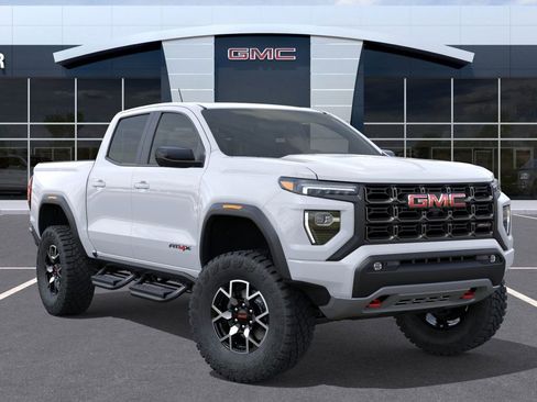 New 2026 GMC Canyon AT4X image 7