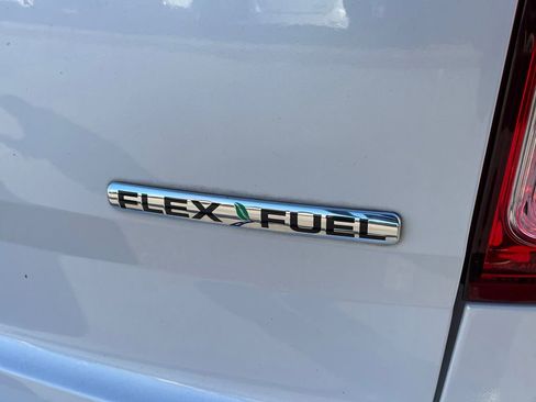 Used 2013 Ford Explorer XLT image 17