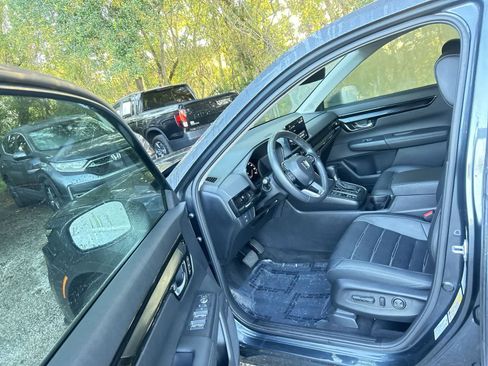 Used 2024 Honda CR-V EX-L image 10