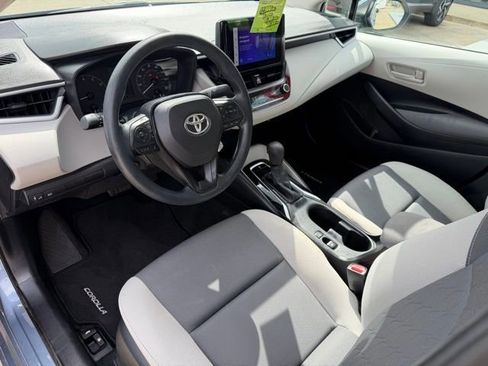 Used 2023 Toyota Corolla LE image 11