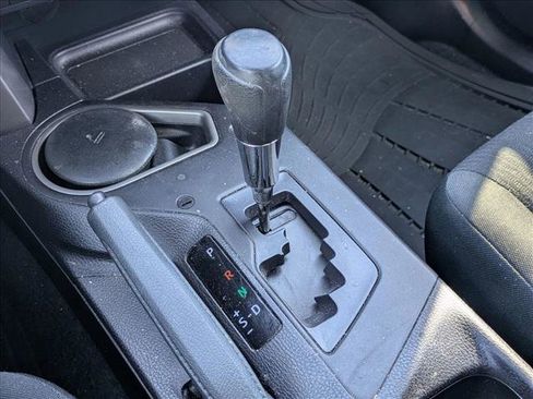 Used 2016 Toyota RAV4 LE image 12