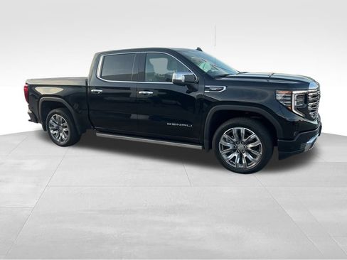 Used 2024 GMC Sierra 1500 Denali image 4