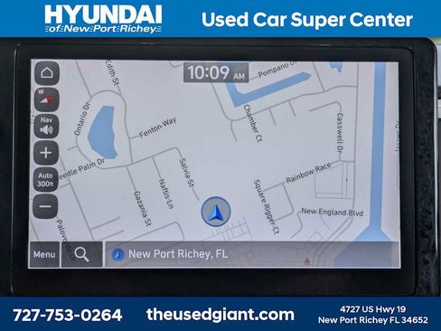 Used 2022 Hyundai Venue Limited FWD image 20
