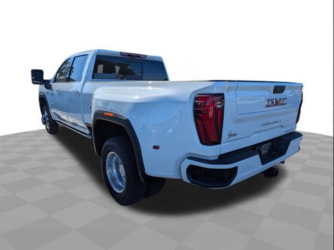 New 2026 GMC Sierra 3500 Denali w/ Denali Reserve Package image 6