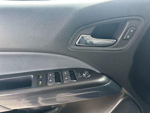 Used 2022 Chevrolet Colorado Z71 image 28
