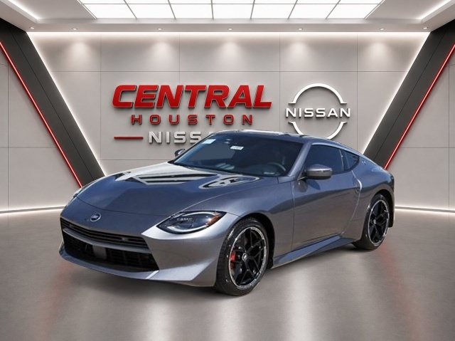 New 2027 Nissan Z Performance RWD image 2