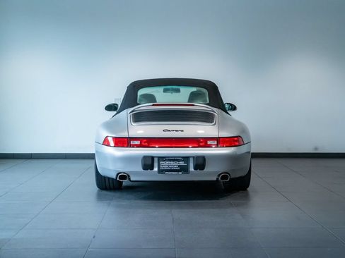 Used 1997 Porsche 911 Carrera RWD image 6