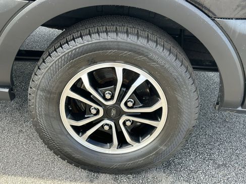 Used 2024 Ford Transit 350 XL image 22