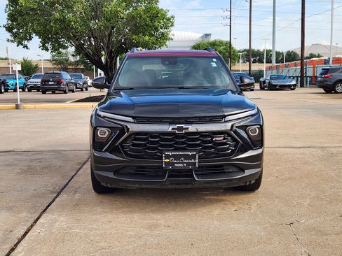 Certified 2025 Chevrolet TrailBlazer RS w/ Convenience Package FWD image 3