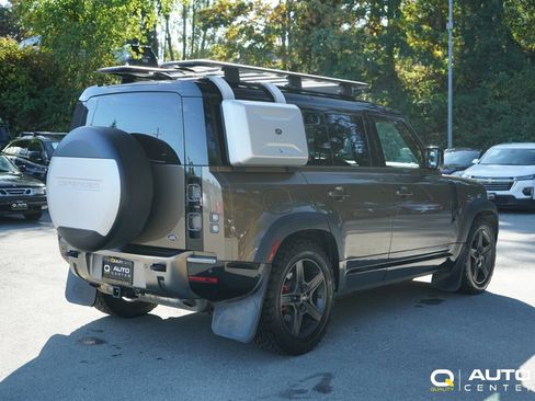 Used 2021 Land Rover Defender 110 X image 5
