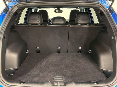 Used 2025 Jeep Compass Limited image 5