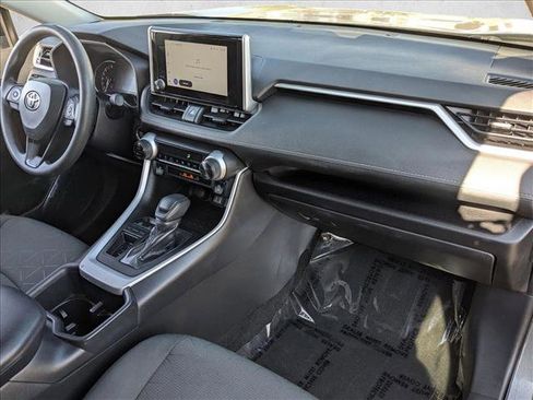 Used 2023 Toyota RAV4 XLE image 21