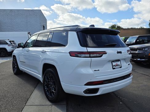 New 2025 Jeep Grand Cherokee L Summit image 3