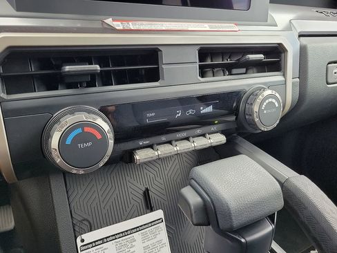 Used 2025 Toyota Tacoma SR5 image 19