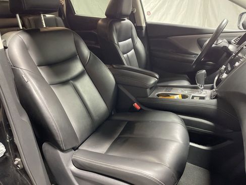 Used 2024 Nissan Murano SV image 9