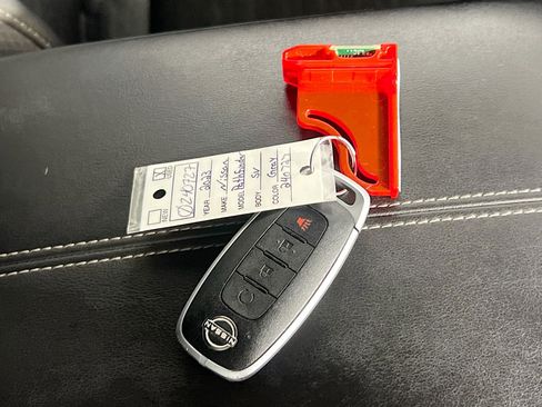 Used 2023 Nissan Pathfinder SV image 36