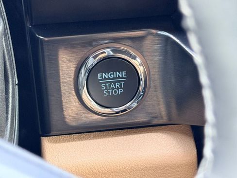 New 2026 Ford F250 Lariat image 28