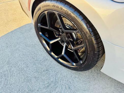 Used 2017 Chevrolet Camaro SS image 33