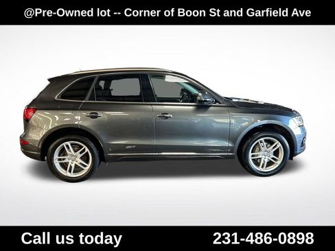Used 2016 Audi Q5 2.0T Premium Plus AWD/4WD image 6