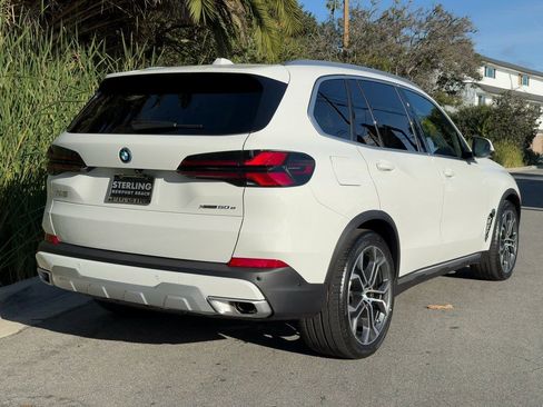 New 2026 BMW X5 xDrive50e w/ Executive Package image 5