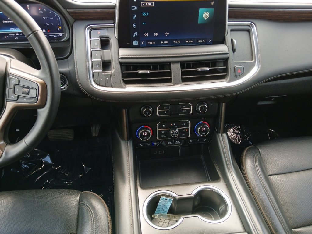 Used 2023 Chevrolet Tahoe High Country AWD/4WD image 11