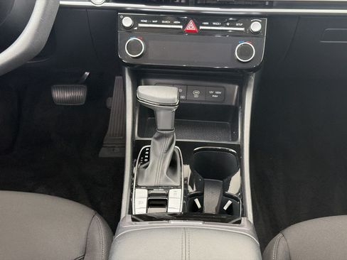 Used 2026 Hyundai Tucson SEL FWD image 18