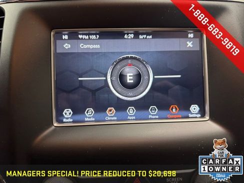 Used 2019 Jeep Grand Cherokee Laredo image 13