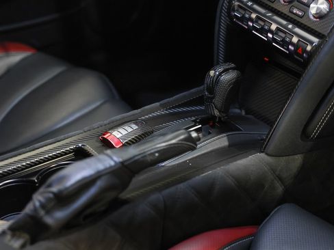 Used 2015 Nissan GT-R Black Edition AWD/4WD image 27