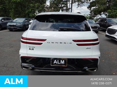 Used 2026 Genesis GV70 2.5T Sport Prestige AWD/4WD image 10