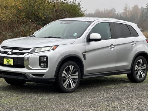 Used 2021 Mitsubishi Outlander Sport ES image 8