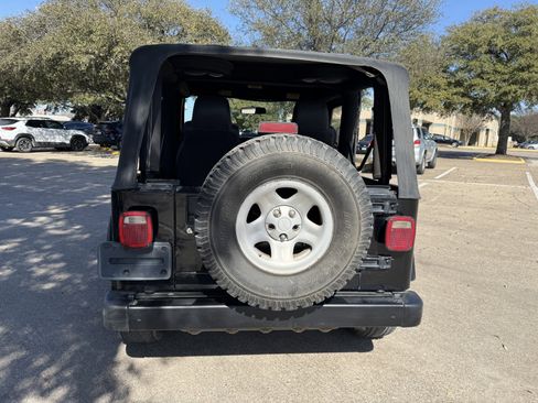 Used 2005 Jeep Wrangler SE image 6